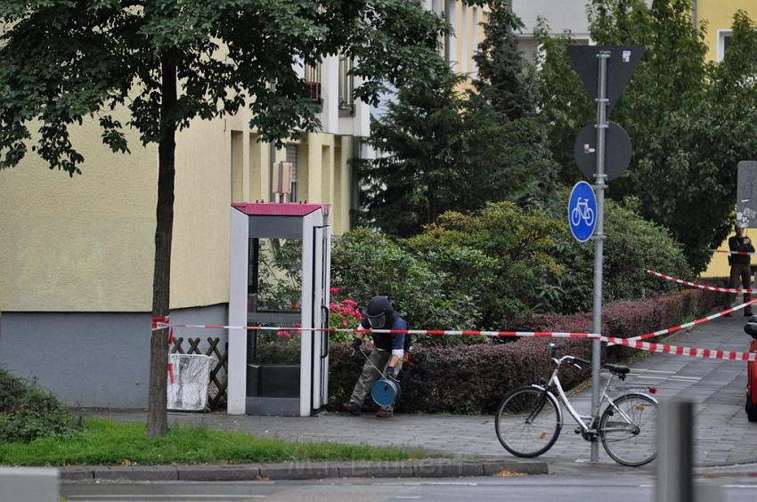 Kofferbombe entschaerft Koeln Graeffstr Subbelratherstr P036.JPG